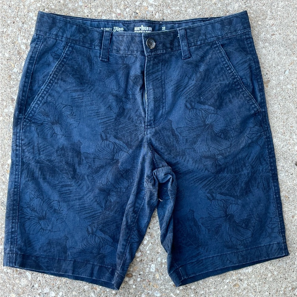 Urban Pipeline Shorts Men 32 Blue Ultraflex 32x0 Ghost Hawaiian Floral Print